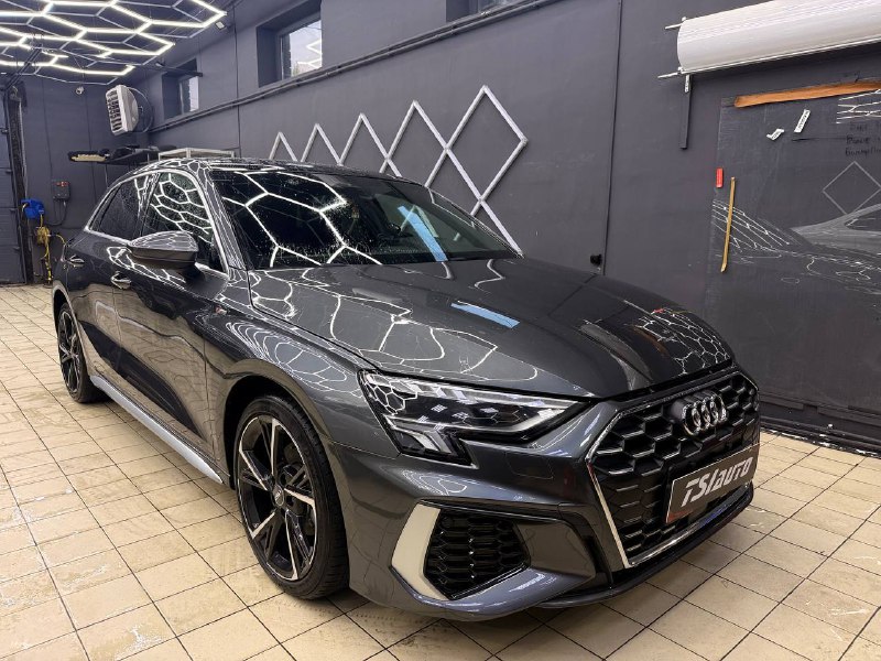 Оклейка пленкой Audi A3 в Туле