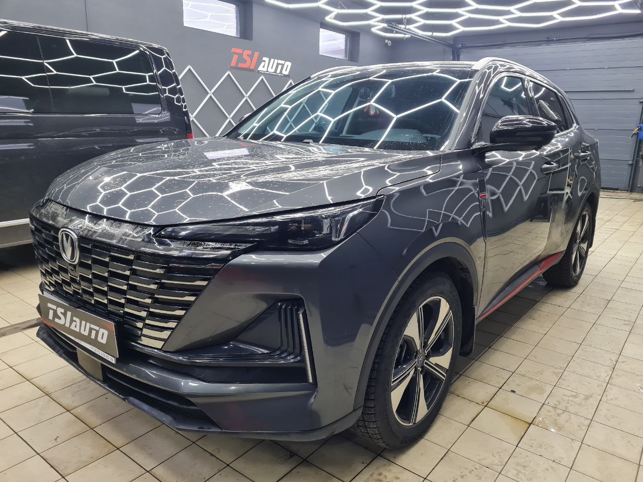Changan Uni-S установка подсветки салона в Туле