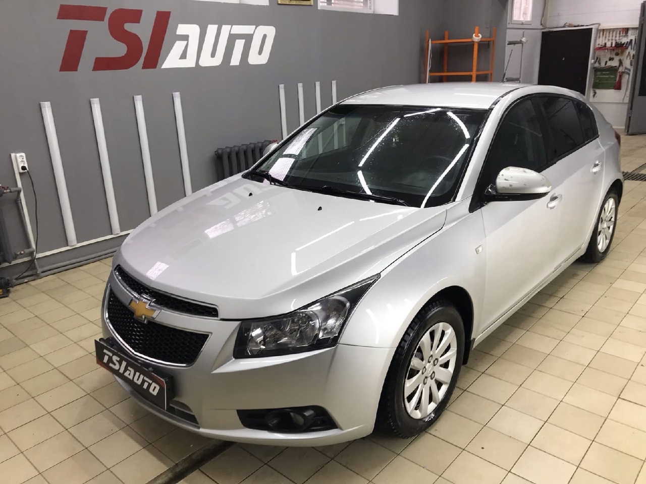 Шумоизоляция Chevrolet Cruze в Туле