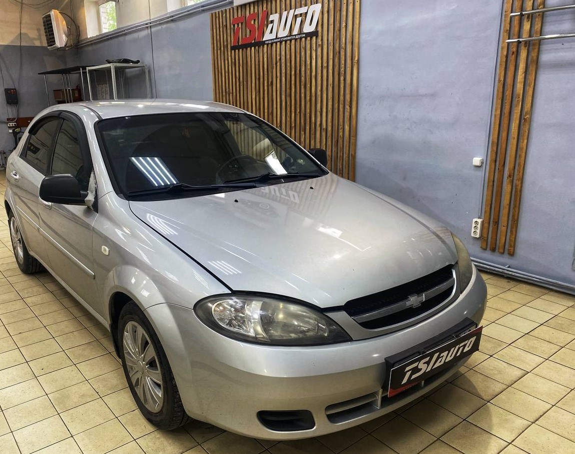 Полировка и бронь фар Chevrolet Lacetti