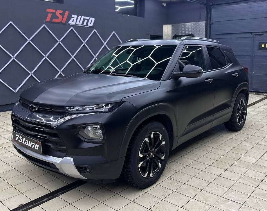 Chevrolet TrailBlazer установка усилителя и акустики в Туле