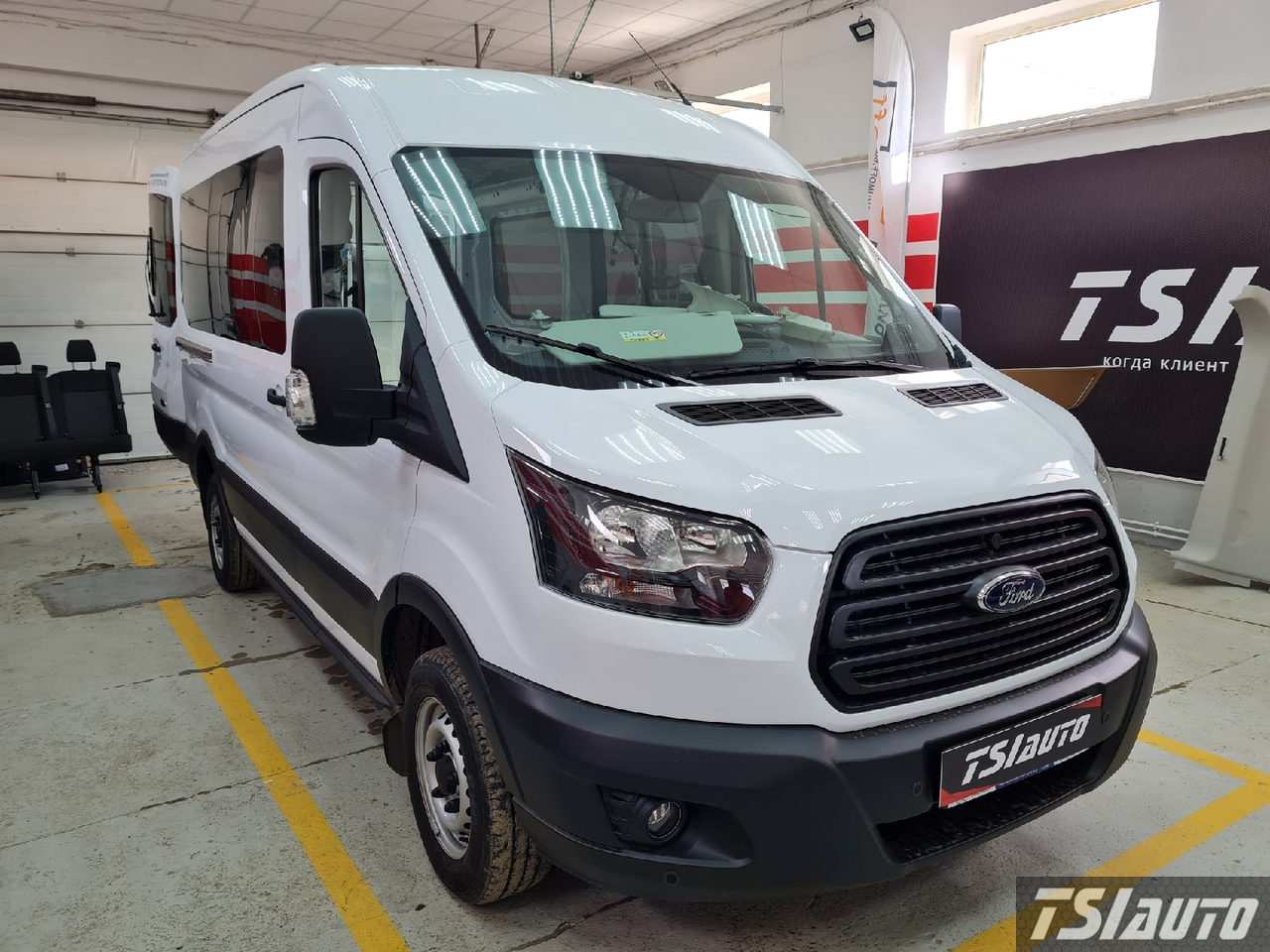 Правильная шумоизоляция Ford Transit в Туле