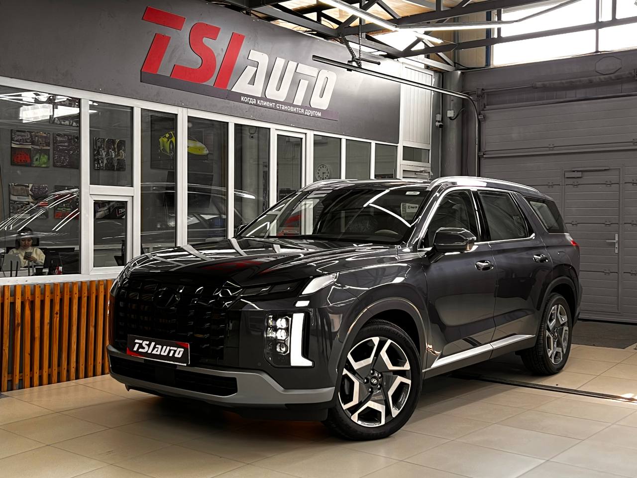 Оклейка пленкой Hyundai Palisade кузова и салона в Туле