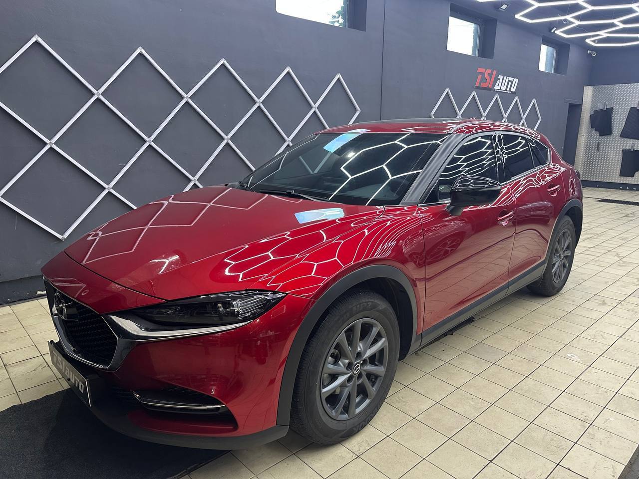 Шумоизоляция Mazda CX-4 в Туле