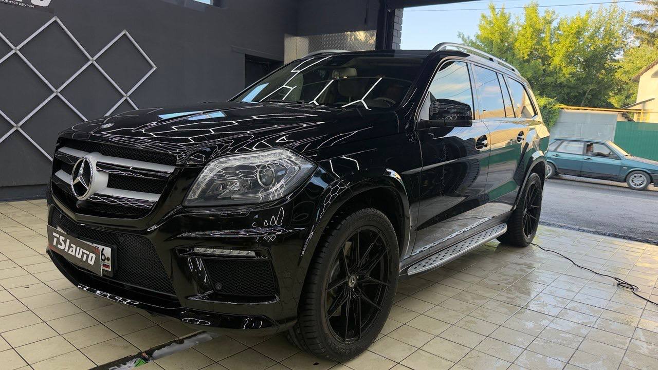 Контурная подсветка салона Mercedes GL с управлением фото и цена установки