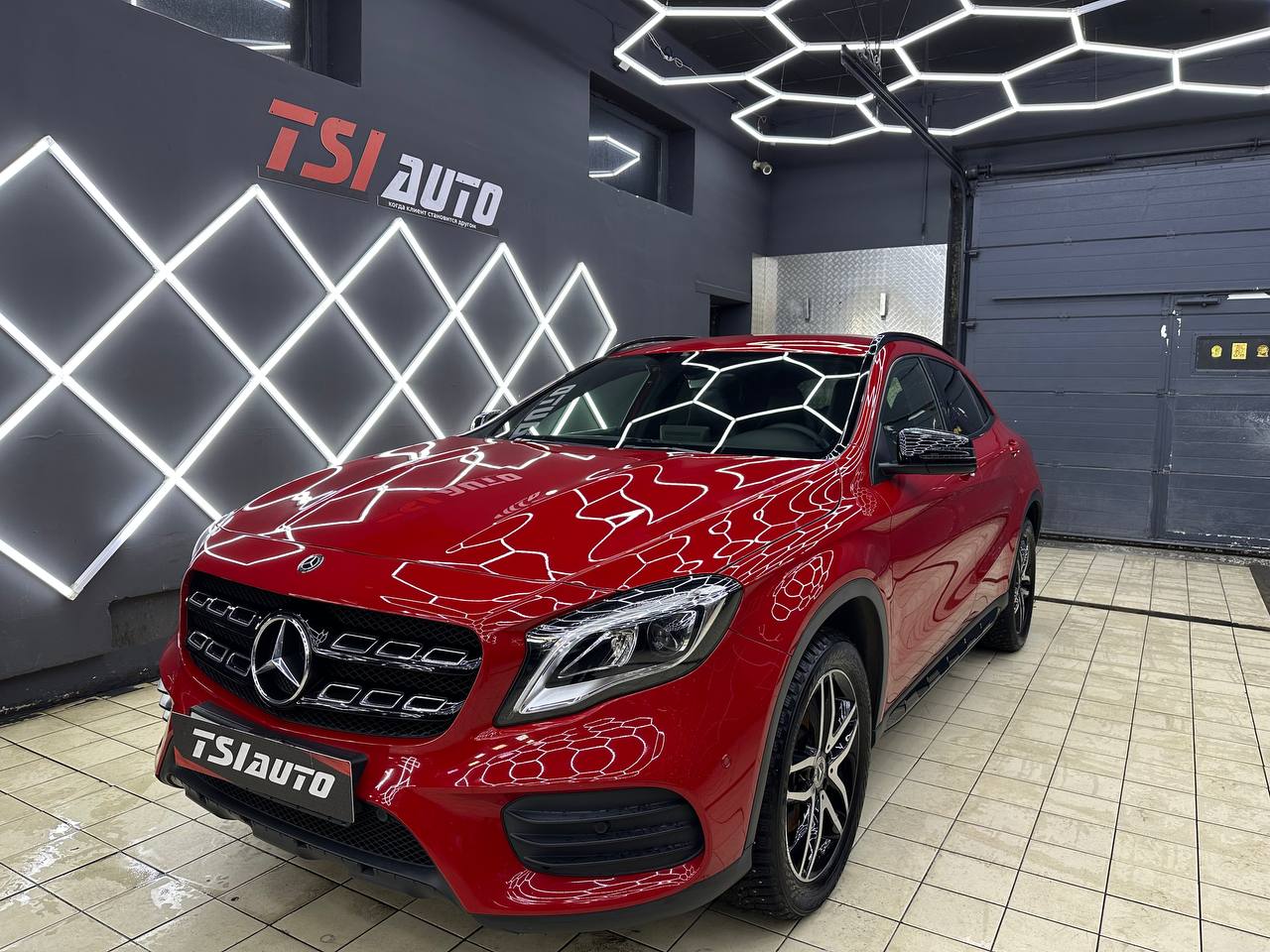 Химчистка Mercedes GLA в Туле