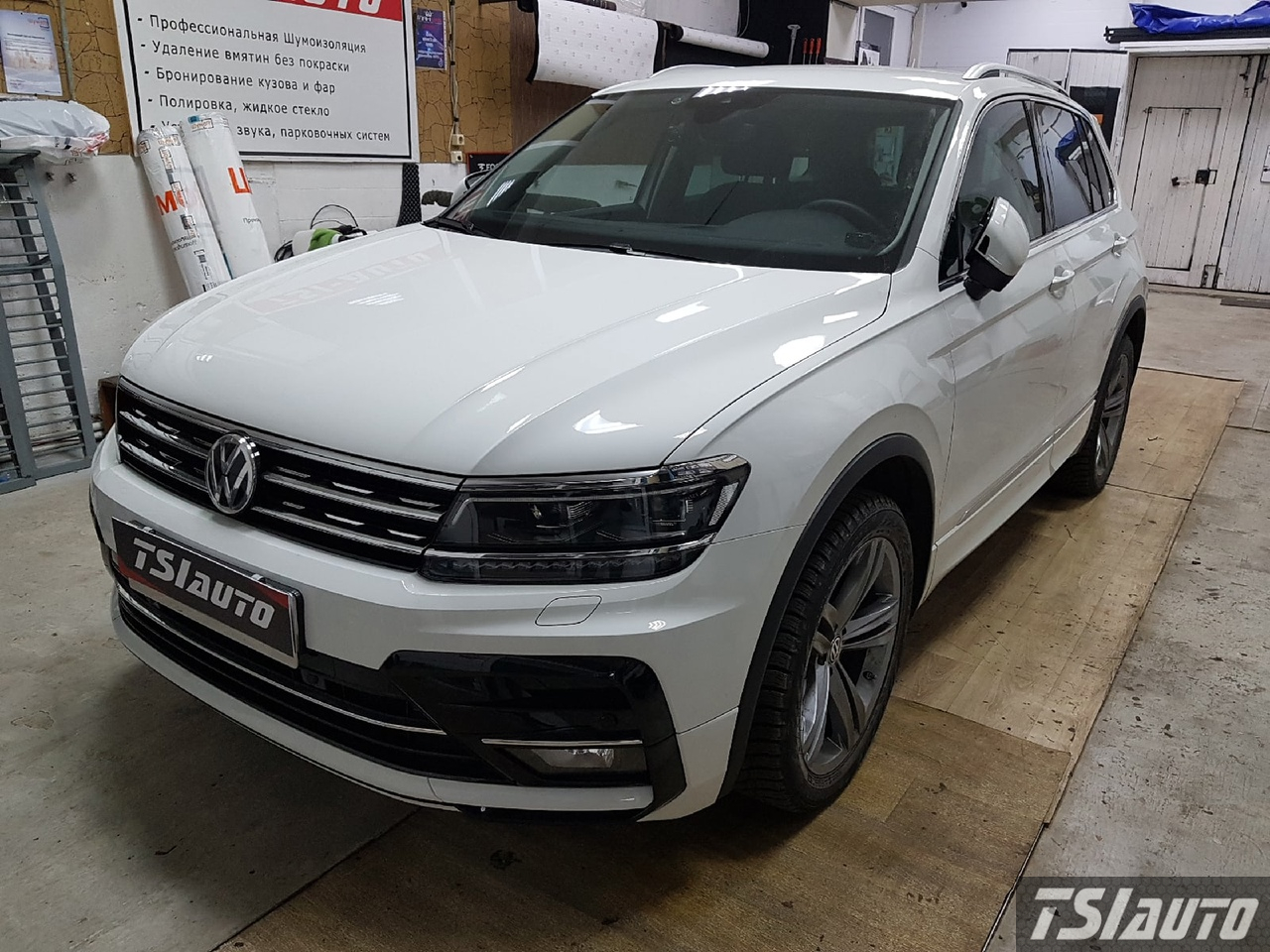 Правильная шумоизоляция Volkswagen Tiguan 2 в Туле