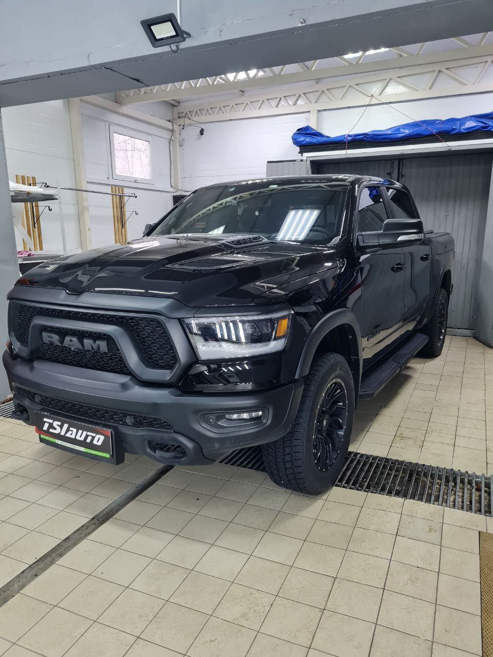 Dodge Ram TRX шумоизоляция арок в Туле