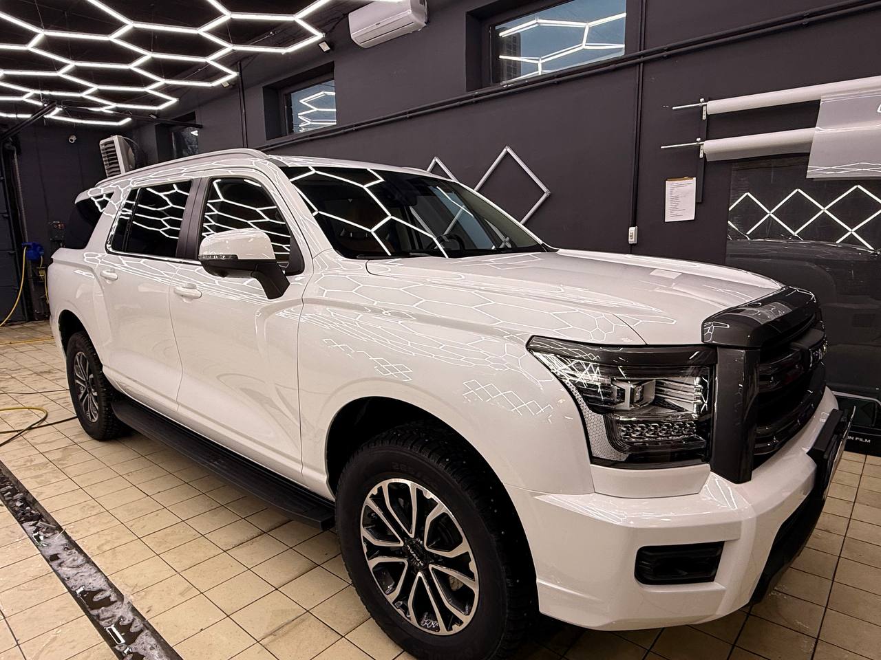 Оклейка пленкой Haval H5 в Туле