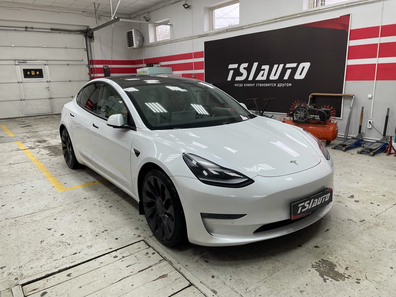 Шумоизоляция Tesla Model 3 в Туле