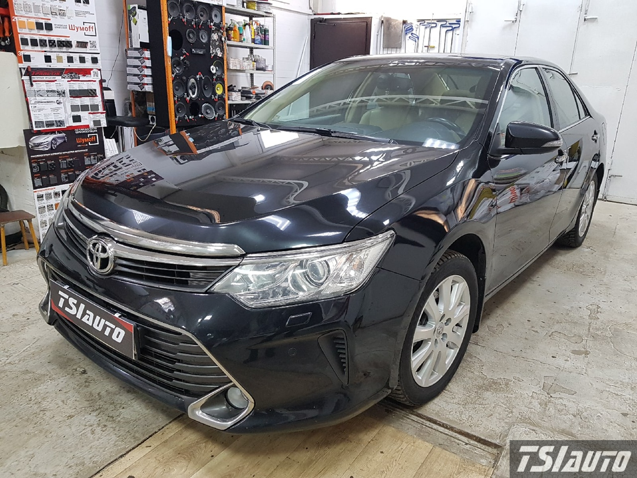 Правильная шумоизоляция Toyota Camry V50 / V55 в Туле