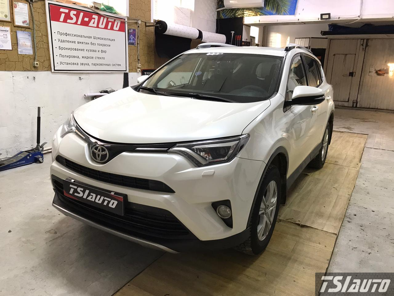 Правильная шумоизоляция Toyota RAV 4 (IV) в Туле